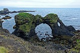 islande west coast arch1.jpg